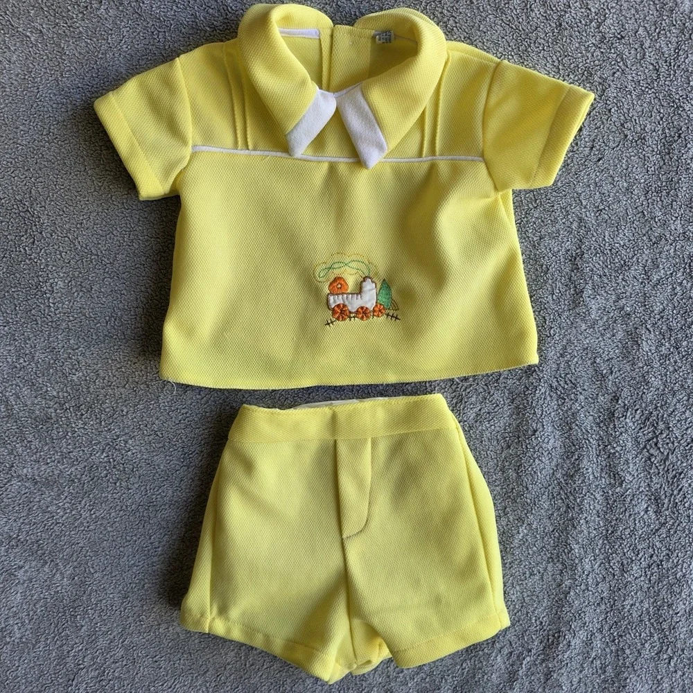 Vintage Yellow Baby Boy 2 Piece Short Set‎ Embroidered Train 0-3 Months